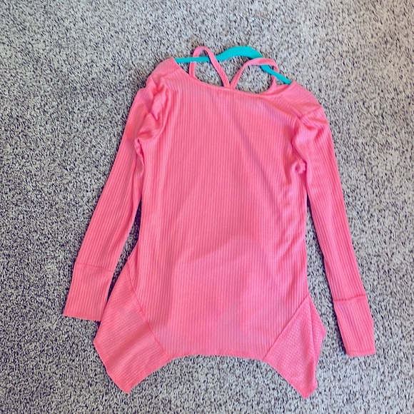 Women’s L long-sleeves pink top - Picture 2 of 3